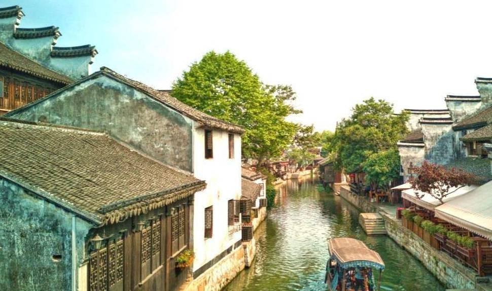 英菲尼迪QX30，落地价26万左右，值得买吗？游戏画面